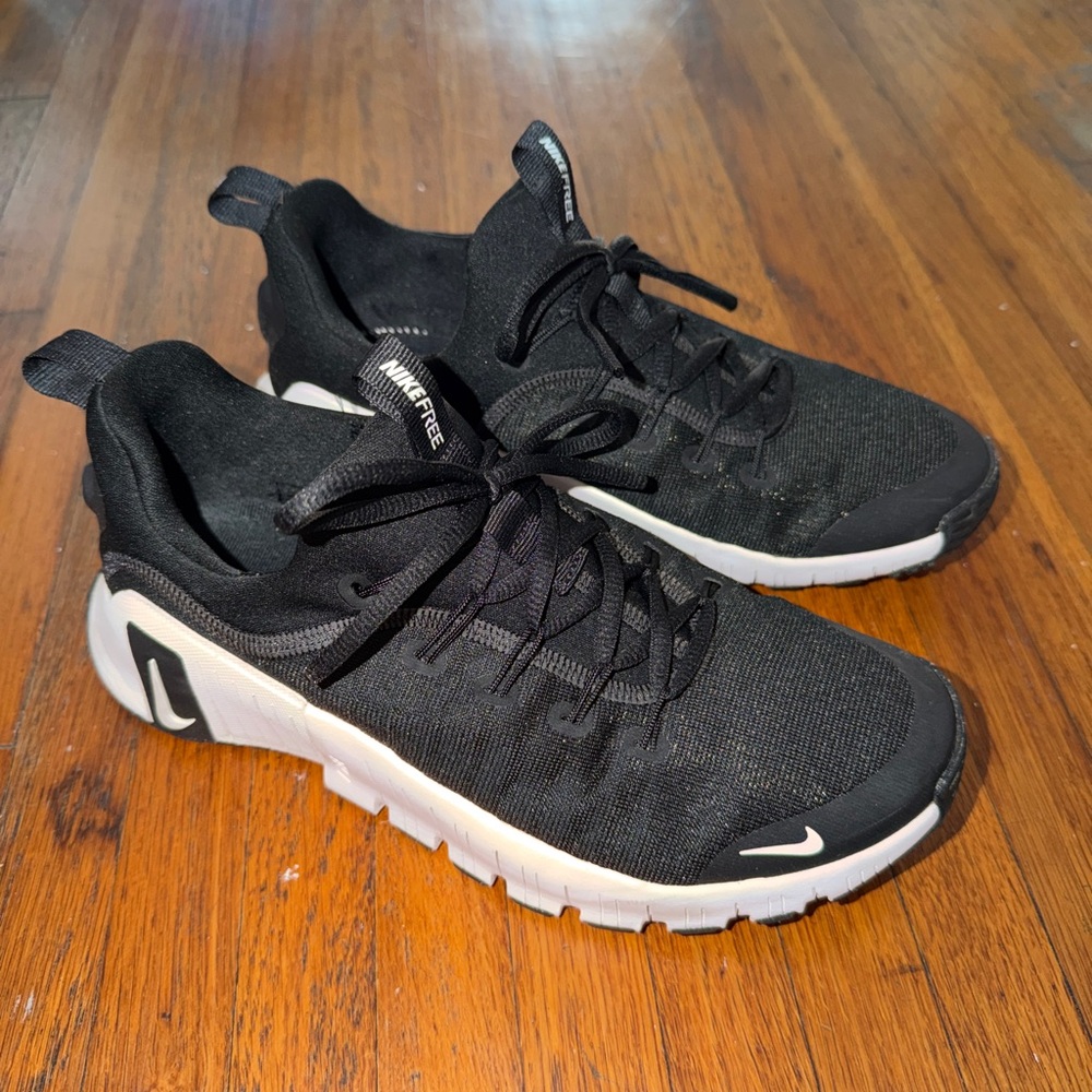 Nike Free Metcon 6 Women’s 9 Shoe